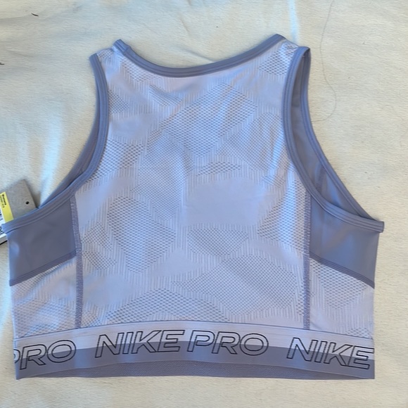 Bra - Picture 2 of 9